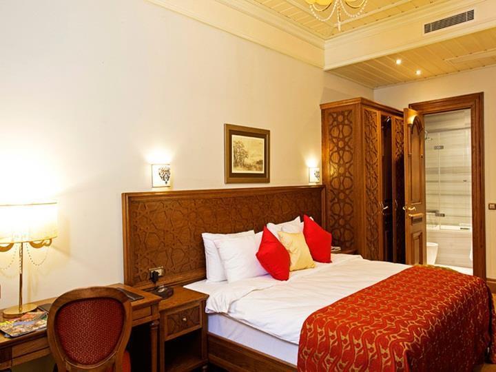 Celine - Ottoman Mansion Hotel Istanboel
